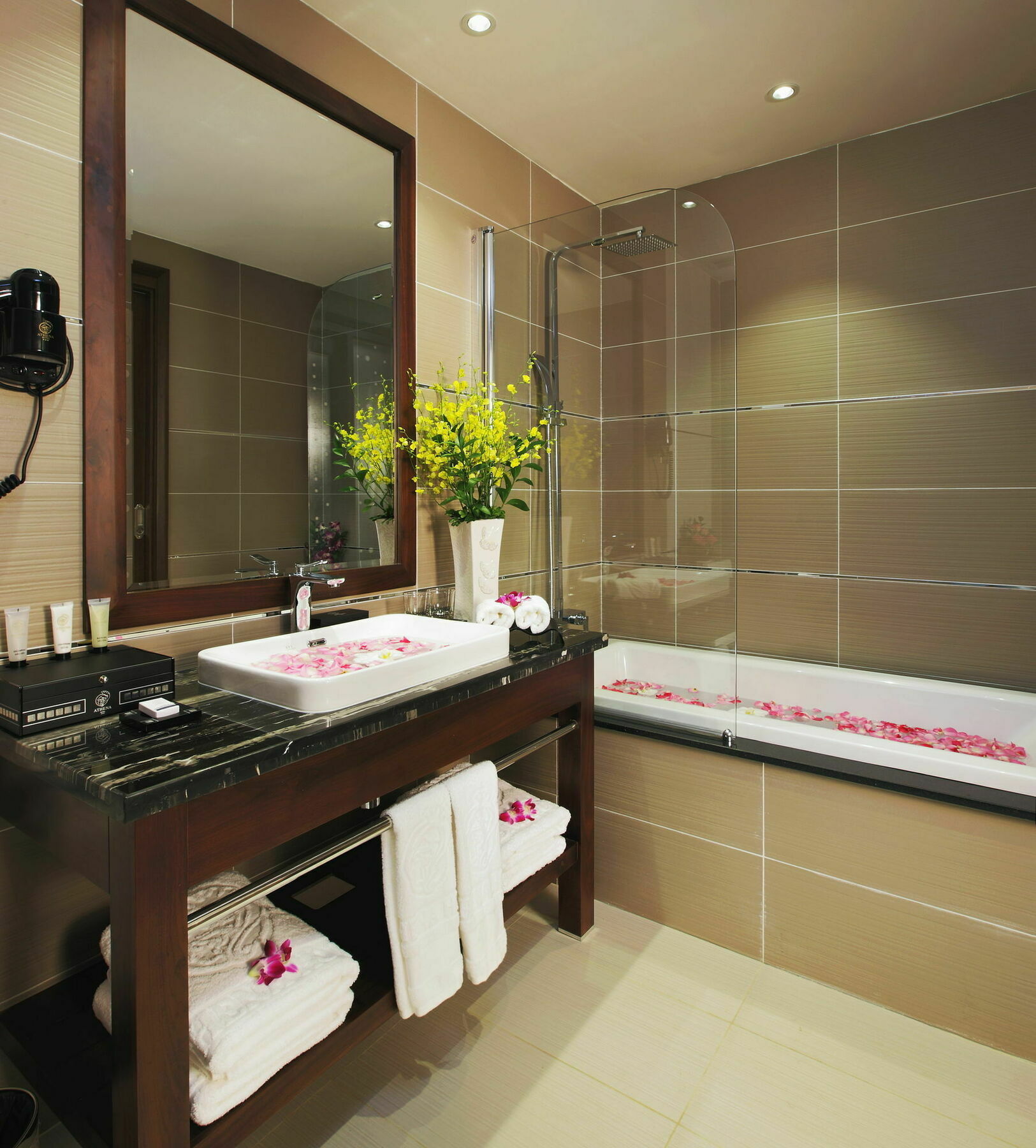 Athena Hotel Ho Chi Minh City Exterior photo